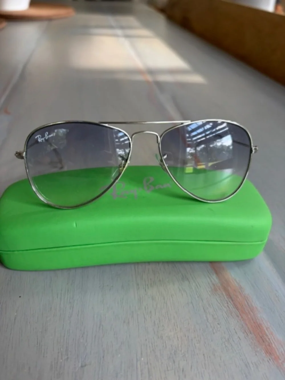Ray-Ban Jr. 9506S Aviator Kids